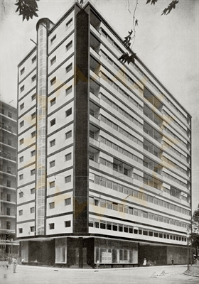 Fig. 11. Edifcio Esther com Edifcio Arthur Nogueira ao fundo, ainda em construo. Fonte: (Revista Acrpole, 1938).